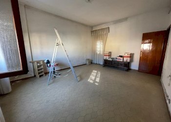 2c2cbe15-493e-4808-8d2b-2a49b192f47b.jpg - Appartamento Montignoso - foto 4