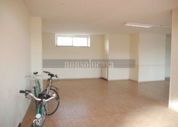 INTERNO - Locale Commerciale Via Orvietana 16, Marsciano - foto 4