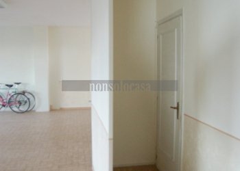 INTERNO - Locale Commerciale Via Orvietana 16, Marsciano - foto 6