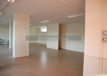 INTERNO - Locale Commerciale Via Orvietana 16, Marsciano - foto 10