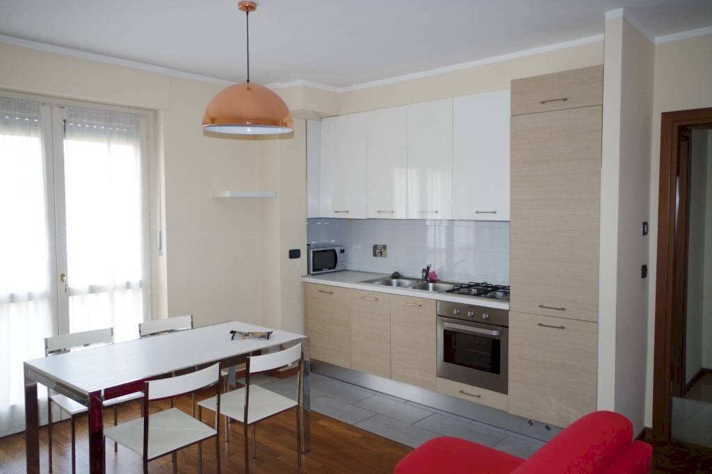 Angolo cottura - Bilocale strada Stupinigi, 31, Moncalieri - foto 2