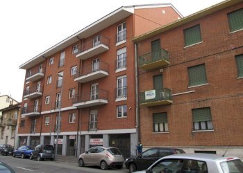 Facciata - Two-room apartment strada Stupinigi, 31, Moncalieri - photo 3