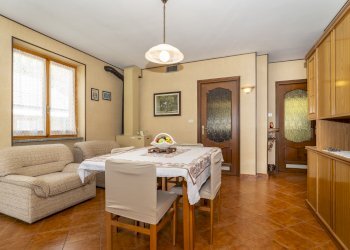 Trilocale Via Bernardo Matteodo, Snc, Frassino - foto 3