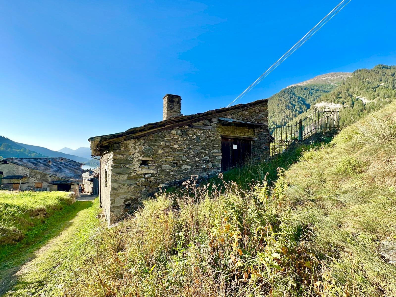 Magazzino Frazione Genzana, 45, Pontechianale - foto 2