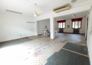 IMG_20211106_120505.jpg - Locale Commerciale via Bonacini 284, Modena - foto 3