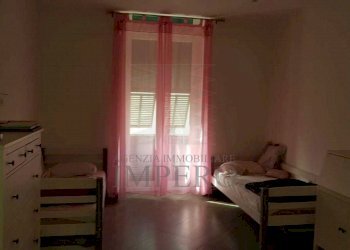camera da letto - Appartamento Via Cavour 65/B, Ventimiglia - foto 10