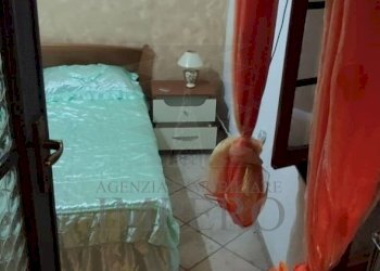 camera da letto - Bilocale Vicolo Borgogno 8, Dolceacqua - foto 5