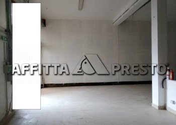 Commercial Activity Via Verga, Livorno - photo 2