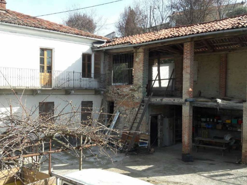 Independent house Passerano Marmorito - photo 1