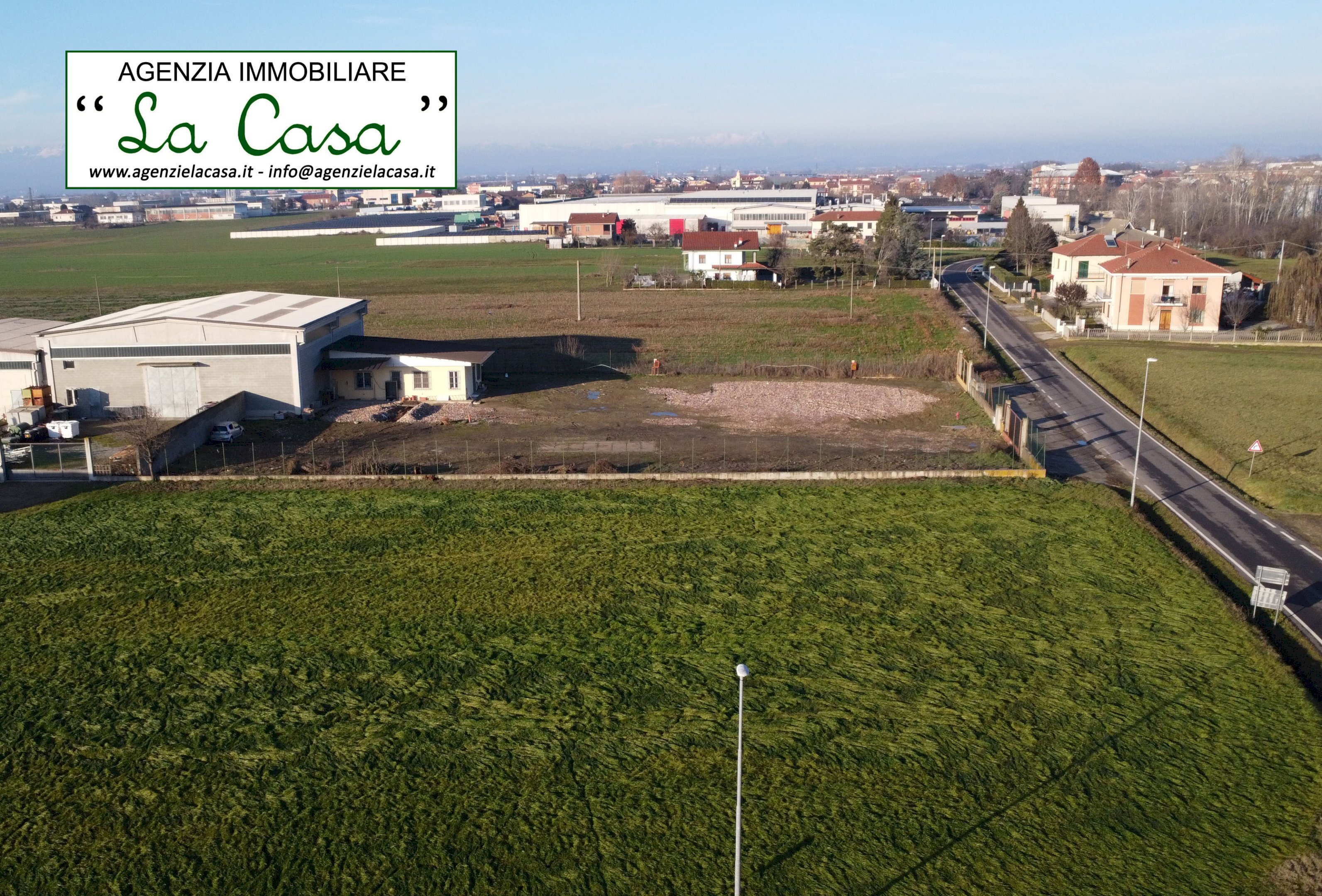 Esterno - Capannone Strada per Isolabella, 34, Villanova d'Asti - foto 1