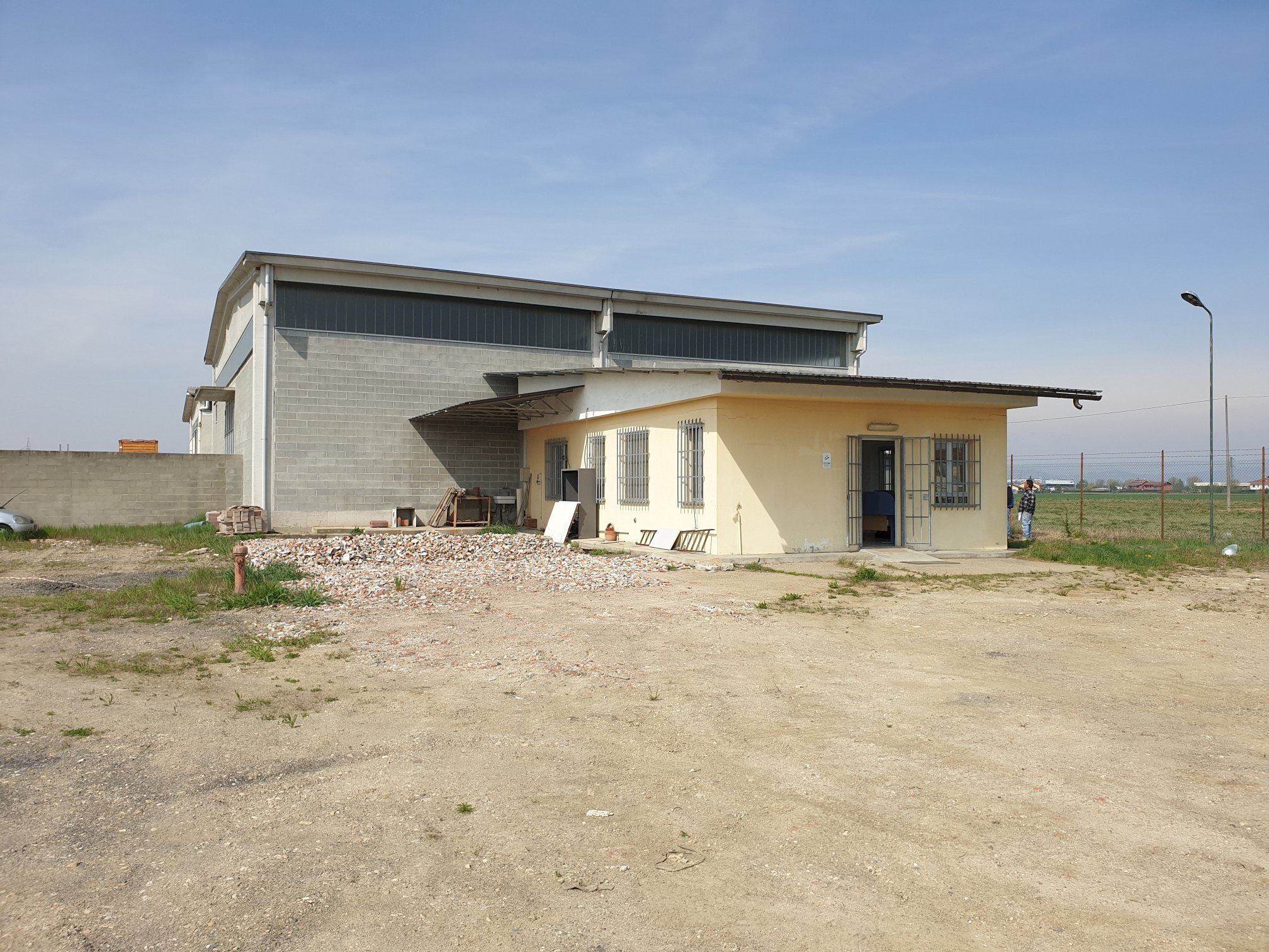 esterno - Capannone Strada per Isolabella, 34, Villanova d'Asti - foto 3