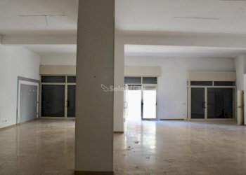 WhatsApp Image 2020-03-12 at 10.50.09.jpeg - Commercial Premises Sciacca - photo 5