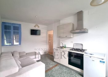 cucina - Trilocale Via Martiri di Gordole, Castel Vittorio - foto 1