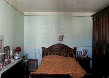 IMG-20140515-WA0012 (FILEminimizer).jpg - Quadrilocale Via Battistero 1, Ventimiglia - foto 8