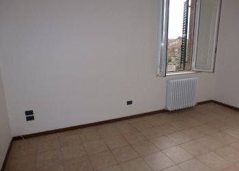 P1020440.JPG - Appartamento Jesi - foto 2