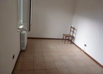 P1020441.JPG - Appartamento Jesi - foto 3