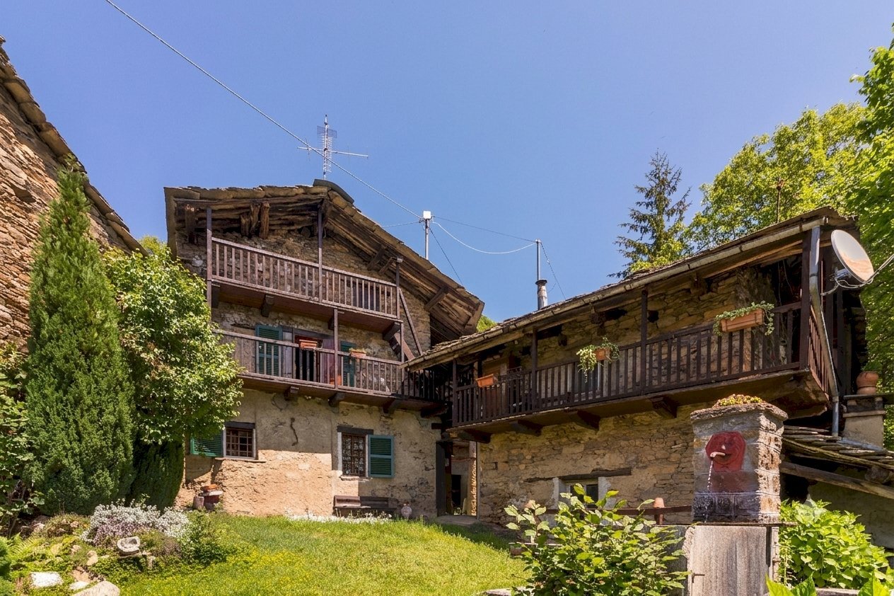 Baita Borgata Ballou, Snc, Isasca - foto 1
