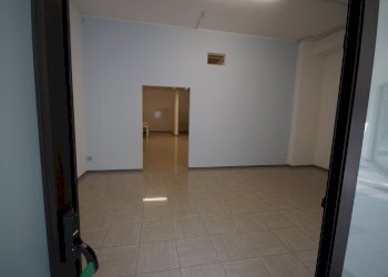 Commercial Premises Via Pasubio, San Benedetto del Tronto - photo 3