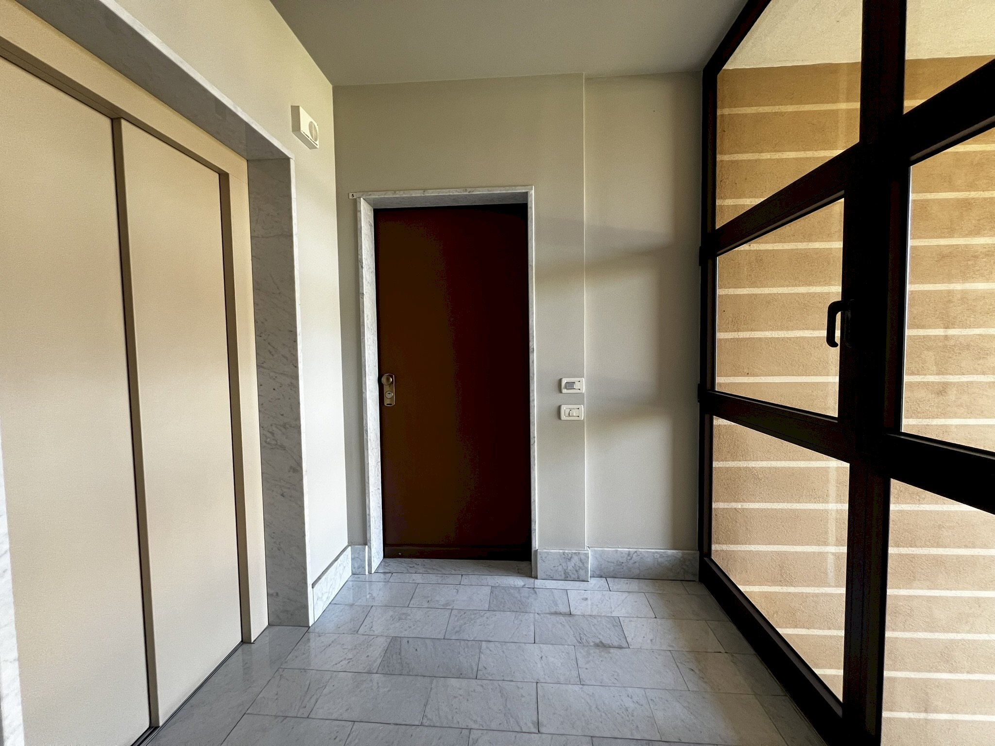 Three-room apartment Via Antonio Giordana, 16, Saluzzo - photo 3