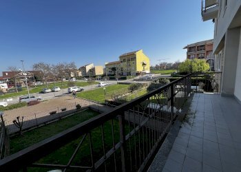 Three-room apartment Via Antonio Giordana, 16, Saluzzo - photo 32