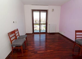 Three-room apartment Via Antonio Giordana, 16, Saluzzo - photo 19