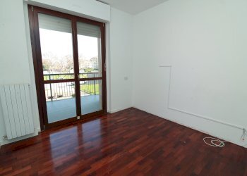 Three-room apartment Via Antonio Giordana, 16, Saluzzo - photo 24