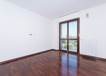 Trilocale Via Antonio Giordana, 16, Saluzzo - foto 13