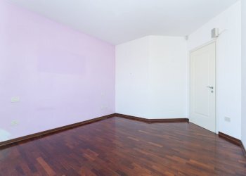 Trilocale Via Antonio Giordana, 16, Saluzzo - foto 14