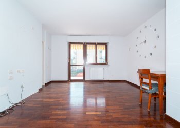 Trilocale Via Antonio Giordana, 16, Saluzzo - foto 5