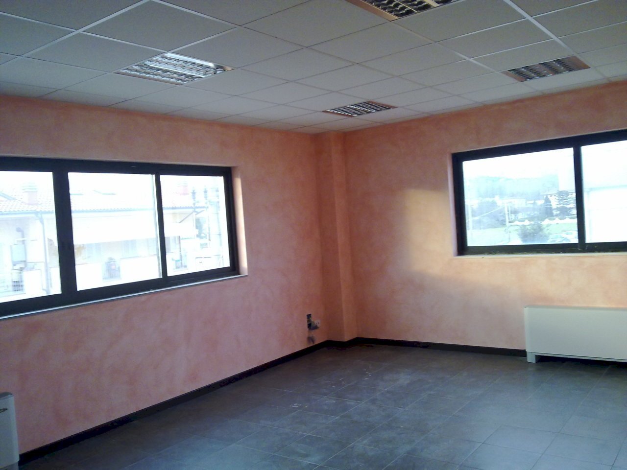 14122009236.jpg - Ufficio via de gasperi, Lucca - foto 2