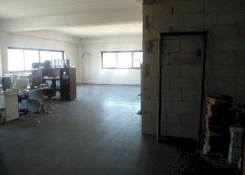 WP_000878 (2).jpg - Ufficio via de gasperi, Lucca - foto 8