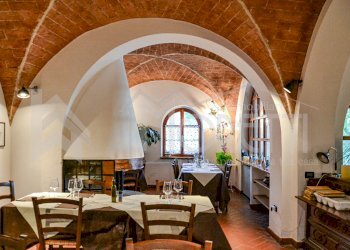 sala da pranzo ristorazione - Casale Località San Marco, Rosignano Marittimo - foto 23