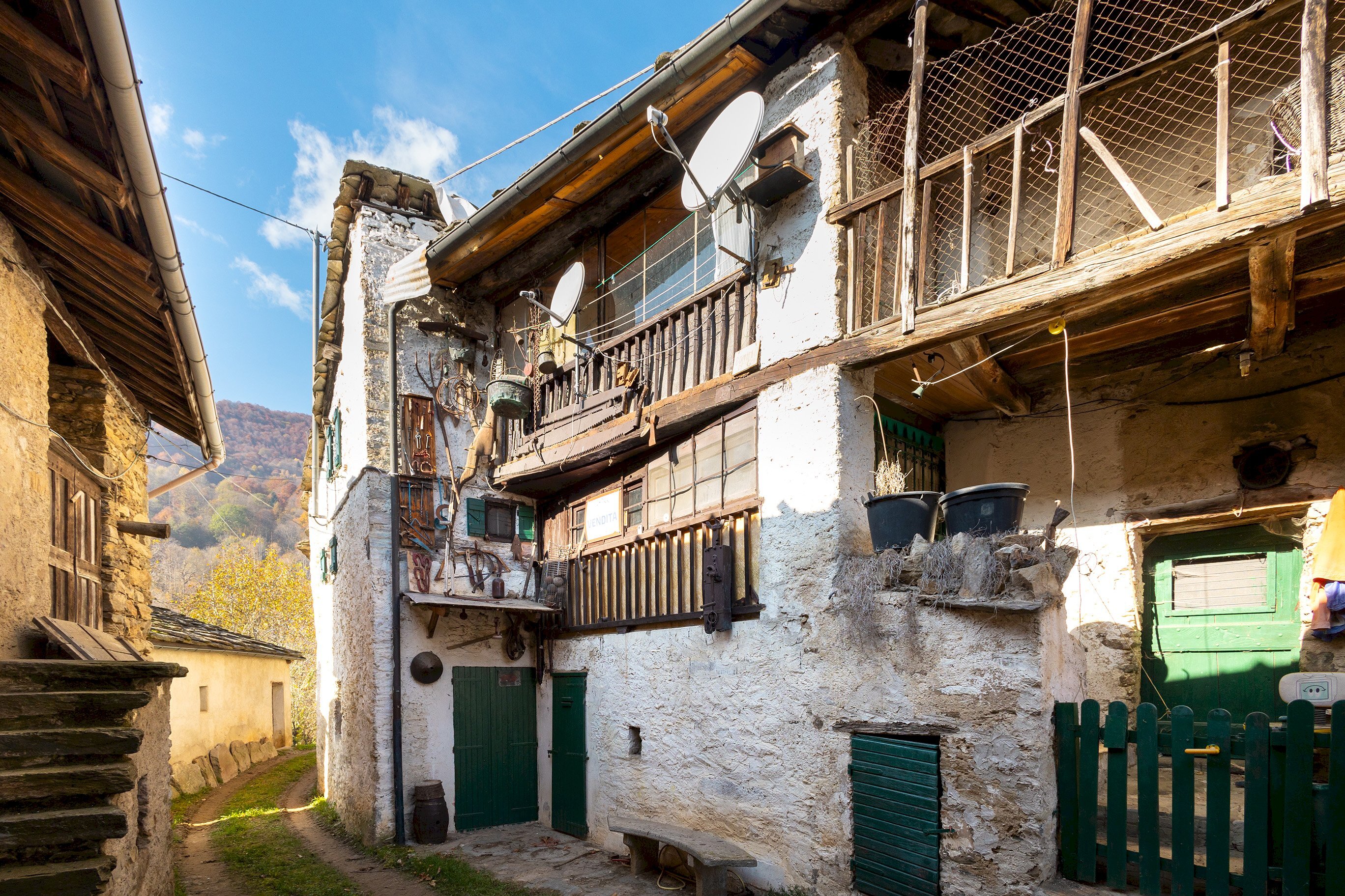 Portion of a house Borgata Perotti, Snc, Isasca - photo 1