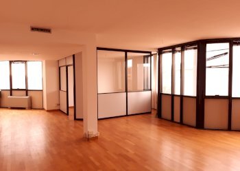 vano - Ufficio VIA Porta 22, Gallarate - foto 9