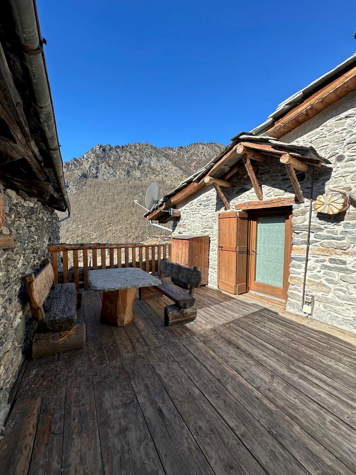 Casa semi indipendente Frazione Villaretto, Pontechianale - foto 1