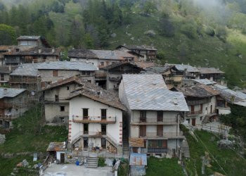 Semi-detached house Frazione Villaretto, Pontechianale - photo 68