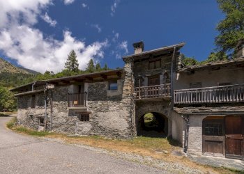 Rustic Borgata Ciampanesio, snc, Sampeyre - photo 1