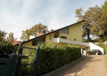 EDIFICIO - Three-room apartment via Madonna dei Boschi, Monghidoro - photo 19
