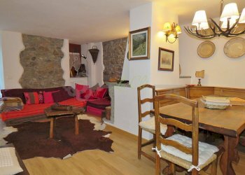 SOGGIORNO-PRANZO - Quadrilocale Passaggio Truchet 2B, Courmayeur - foto 3