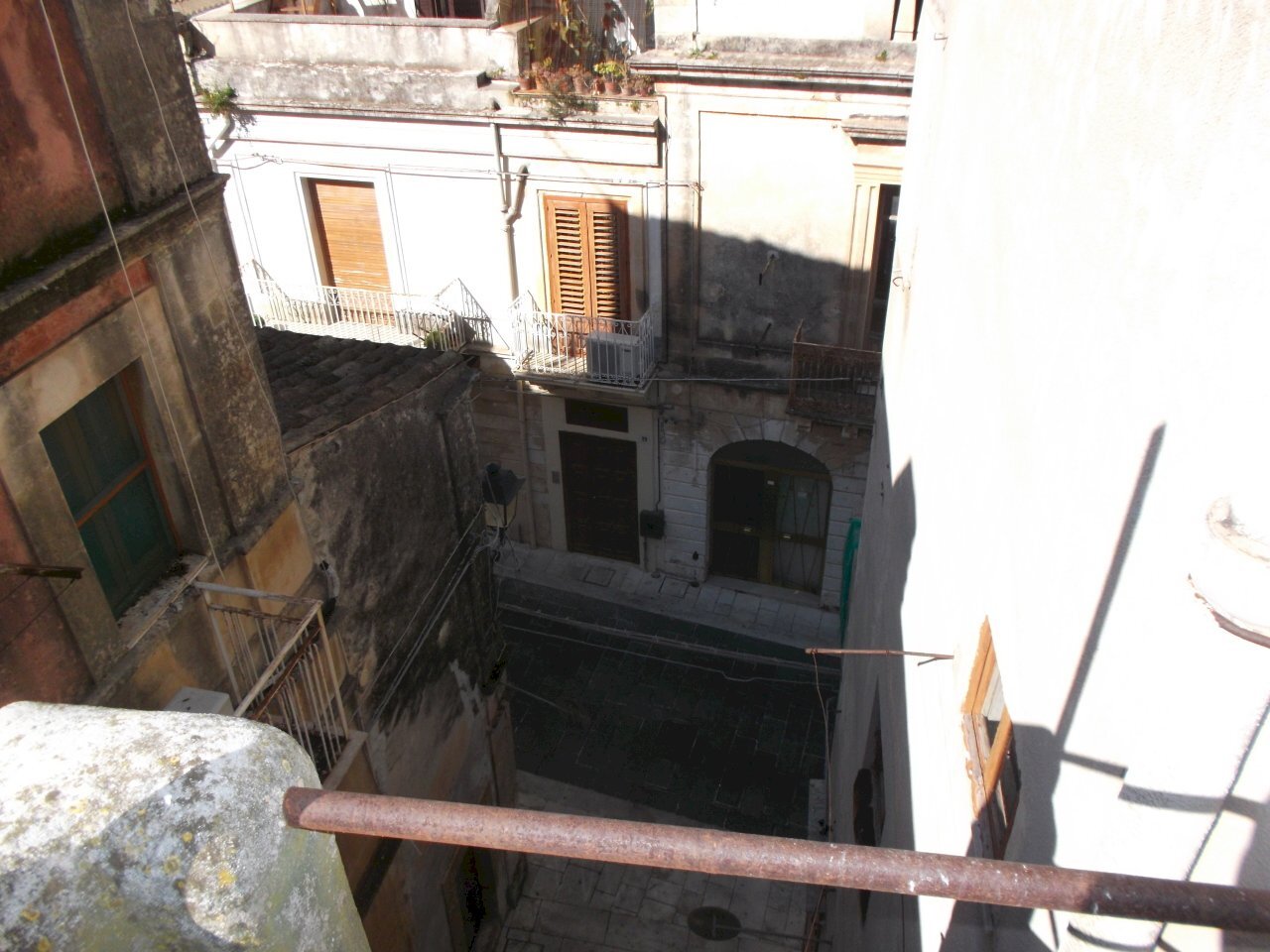 DSCF1510.JPG - Villa Canicattini Bagni - foto 3