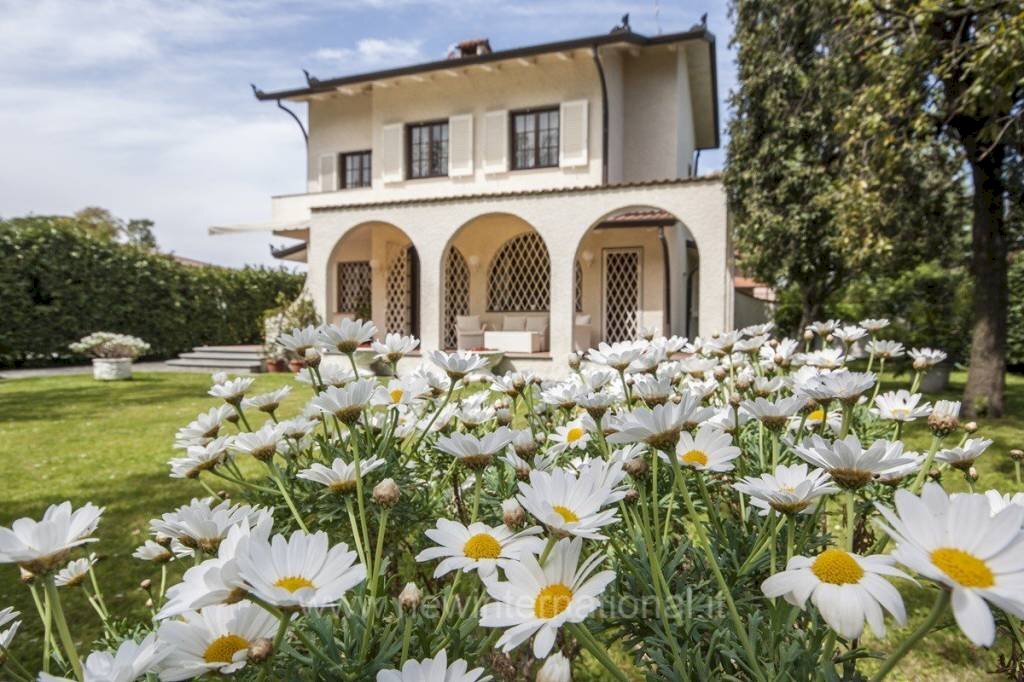 Esterno - Villa via G. Amendola, 65, Forte dei Marmi - photo 2