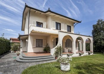 Esterno - Villa via G. Amendola, 65, Forte dei Marmi - foto 3