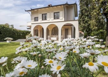 Esterno - Villa via G. Amendola, 65, Forte dei Marmi - foto 2