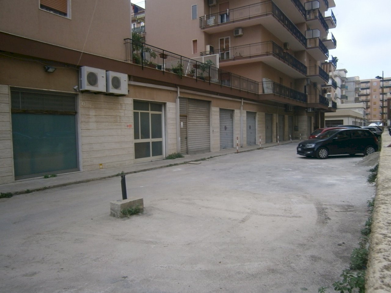 PB230141.JPG - Locale Commerciale Siracusa - foto 3