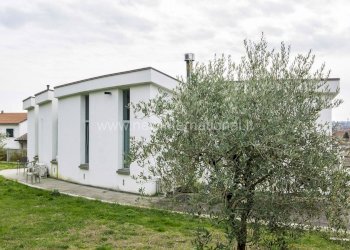 Esterni/retro - Villa via Castellaro, frazione Fontia, Carrara - foto 5