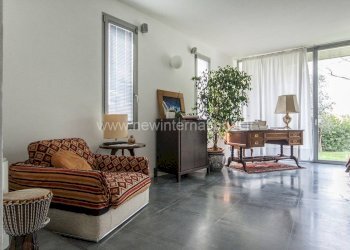 Soggiorno - Villa via Castellaro, frazione Fontia, Carrara - foto 9