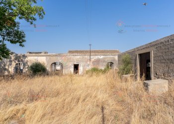 RIC09211.jpg - Casale Siracusa - photo 3