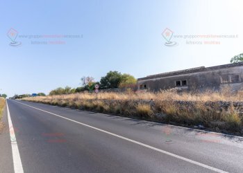 RIC09227.jpg - Casale Siracusa - photo 26