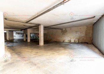 RIC07205-Modifica.jpg - Box Melilli - foto 2