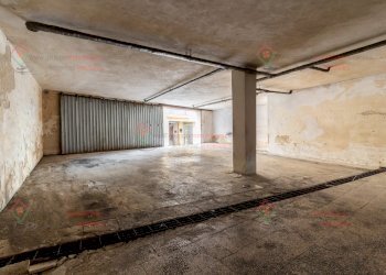 RIC07219-Modifica.jpg - Box Melilli - foto 4